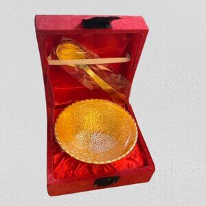 Decorative Embossed Gold- & Silver-Plated Bowl & Spoon Set Wedding Housewarming